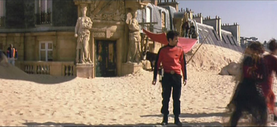 Sous Arthur la plage, sous la plage les pavs!